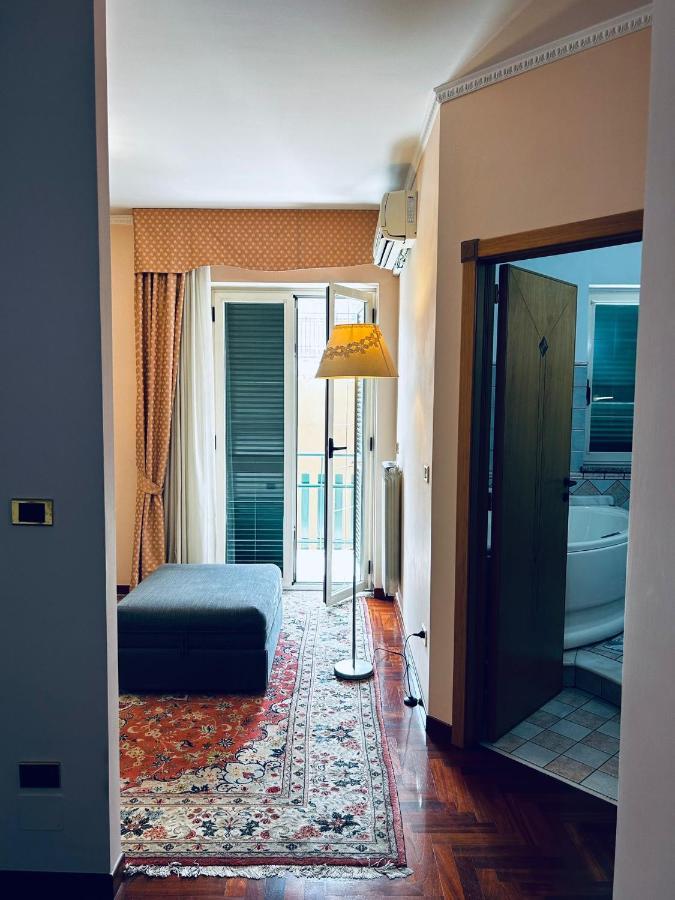 Luena Home Luxury Apartment Brusciano Экстерьер фото